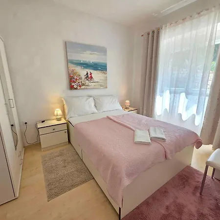 In 30404 Novi Vinodolski