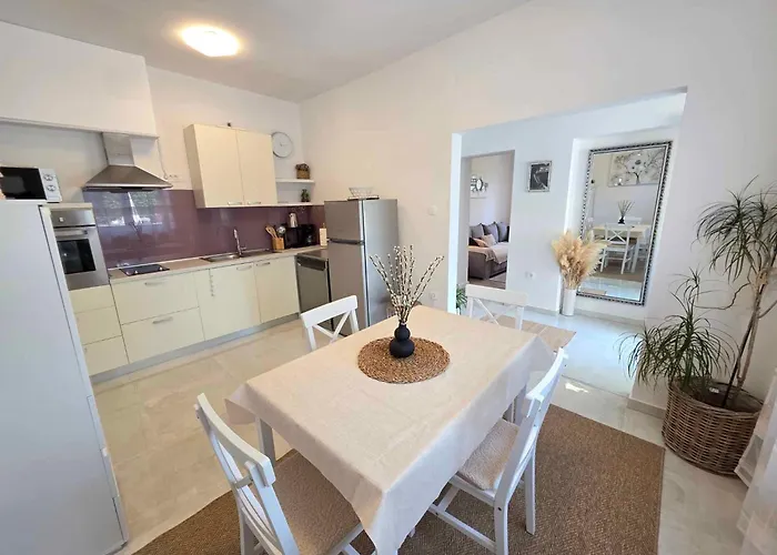 In 30404 Apartament Novi Vinodolski